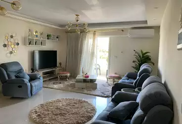 شقق مفروشة للبيع - 2 غرف - بالدور 2