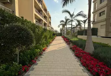 Apartment with Garden For sale - 3 rooms - floor 0