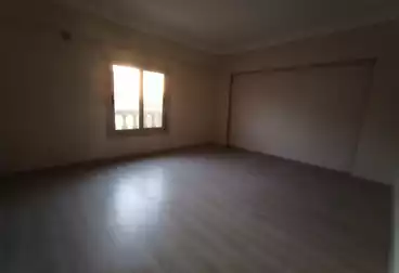 شقق للإيجار - 3 غرف - بالدور 3