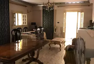 Apartments For sale - 3 rooms - floor 1