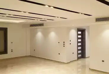Apartment with Garden For sale - 3 rooms - floor 0