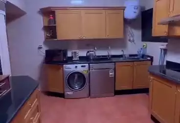 Furnished Apartment For sale - 3 rooms - floor 10