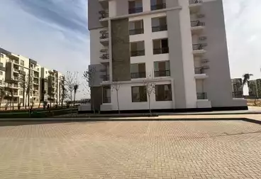 شقق للبيع - 3 غرف - بالدور 2