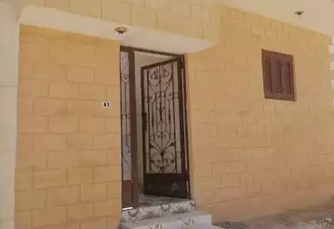 Building For sale - 3 rooms