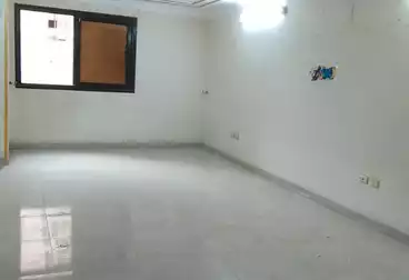 Apartments For sale - 3 rooms - floor 2