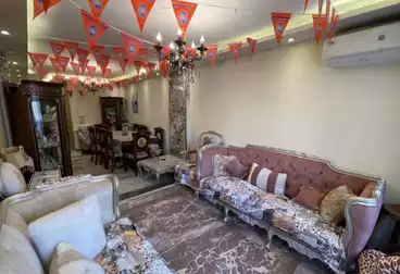 شقق للبيع - 3 غرف - بالدور 3