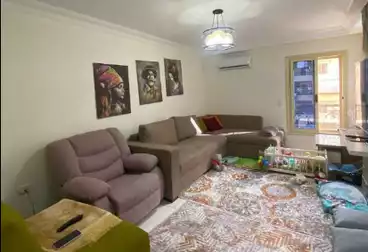Furnished Apartment For sale - 3 rooms - floor 7