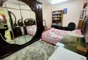 Apartments For sale - 2 rooms - floor 1