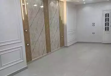 Apartments For sale - 3 rooms - floor 1