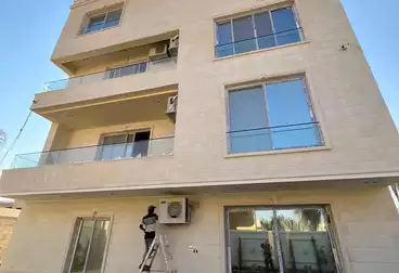 Separate Villa For sale - 7 rooms