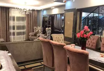 دوبلكس للبيع - 3 غرف - بالدور 4