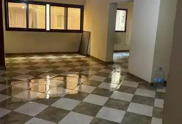 تجاري للإيجار