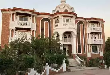 Villas For sale - 9 rooms - floor 3