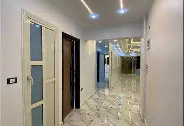 Apartments For sale - 3 rooms - floor 2
