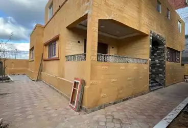 Villas For sale - 4 rooms