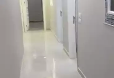 Apartments For rent - 3 rooms - floor 8