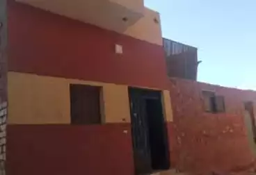 House / Home For sale - 2 rooms