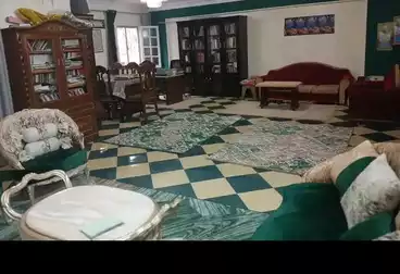 Apartments For sale - 3 rooms - floor 1