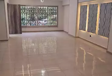 Administrative For rent - 3 rooms - floor 0