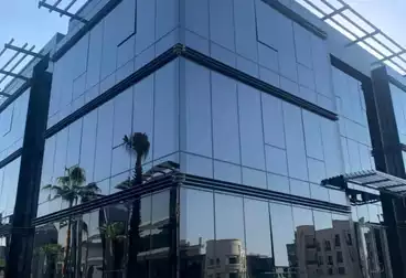 Administrative Building For rent - 25 rooms