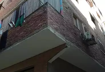 Building For sale - 3 rooms