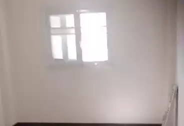 Apartments For rent - 2 rooms - floor 5