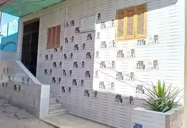 House / Home For sale - 2 rooms