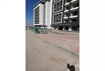 Apartments For sale - 3 rooms - floor 1