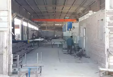 مصنع للبيع
