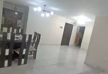 Apartments For sale - 2 rooms - floor 1