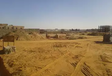 أراضي للبيع