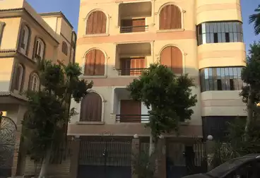 Villas For sale - 13 rooms