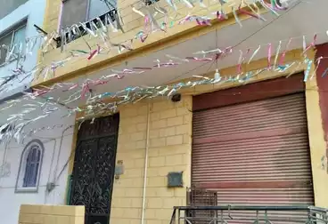 House / Home For sale - 4 rooms