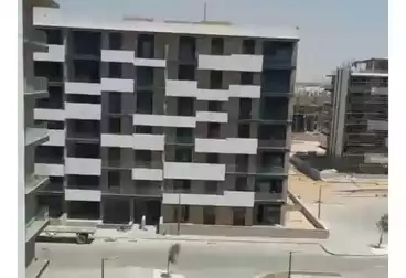 شقق مفروشة للبيع - 2 غرف - بالدور 6