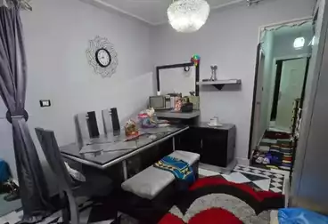 عقارات للبيع - 3 غرف - بالدور 8