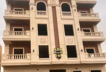 Apartments For sale - 4 rooms - floor 3