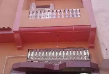منزل / بيت للبيع - 2 غرف