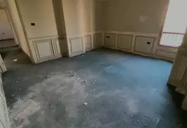 Apartments For sale - 3 rooms - floor 5