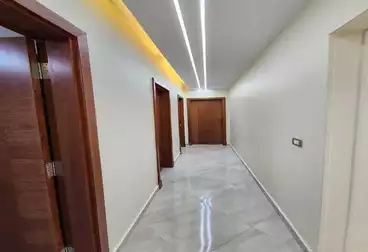 Apartment with Garden For sale - 3 rooms - floor 0