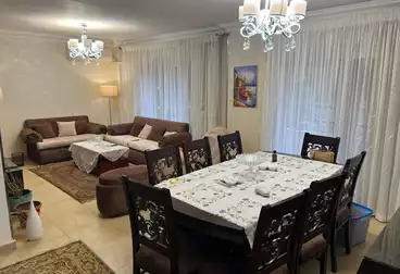 شقق للإيجار - 2 غرف - بالدور 0