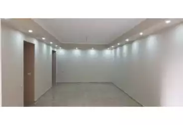 Apartments For sale - 3 rooms - floor 4