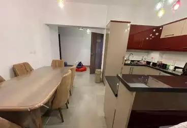 Apartments For sale - 3 rooms - floor 1