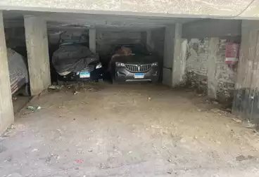 جراج للبيع