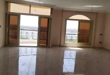 Apartments For rent - 3 rooms - floor 9