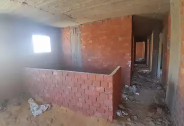 شقق للبيع - 3 غرف - بالدور 4