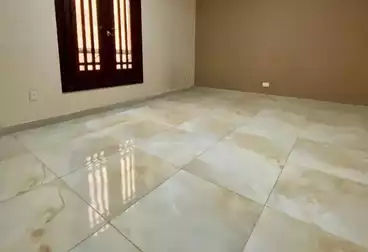 Apartments For sale - 3 rooms - floor 1