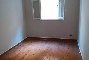 Apartments For sale - 3 rooms - floor 1