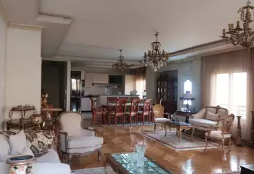 Apartment with Garden For sale - 2 rooms - floor 1