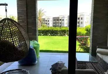 Apartment with Garden For sale - 3 rooms - floor 0