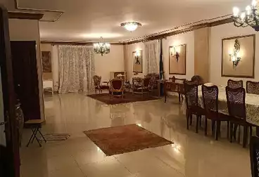 Furnished Apartment For rent - 3 rooms - floor 1